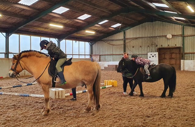 Reviews of Bryerley Springs Equestrian Centre - Entertainment centers -  South East